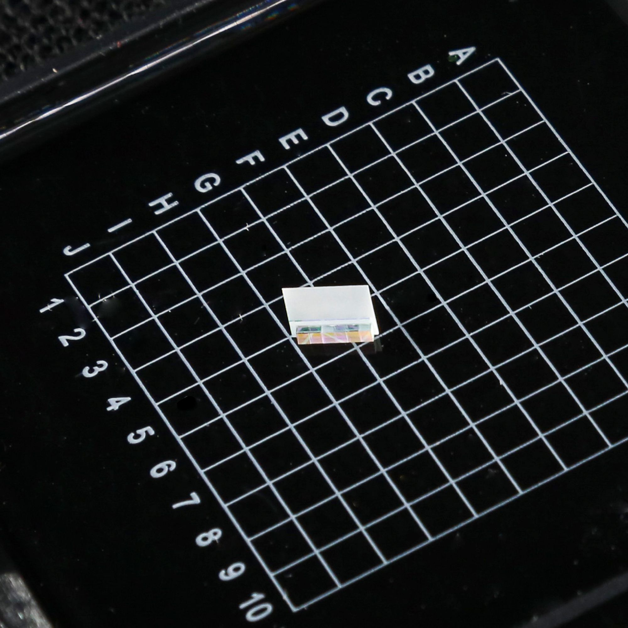 6 Channels 1271-1371nm or1351-1451nm, 0.5-2.0 mm pitch, AOI 8/13.5 deg, Low CW t